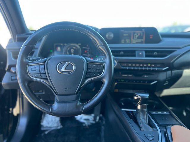 Used 2020 Lexus UX 250h w/ Premium Package AWD/4WD image 13