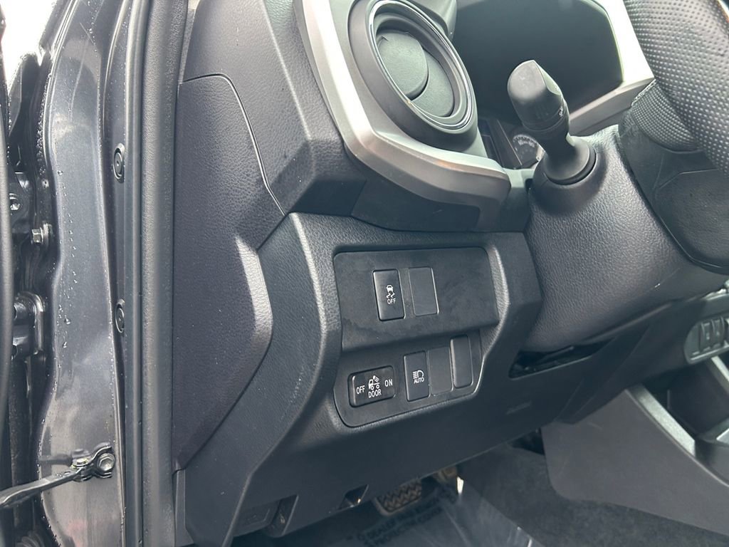 Used 2023 Toyota Tacoma SR5 image 21