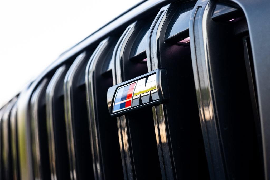 Used 2024 BMW X7 M60i w/ Executive Package AWD/4WD image 5