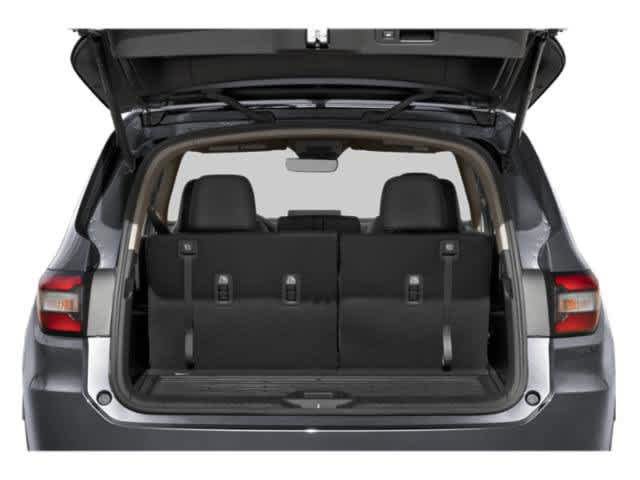 Used 2025 Honda Pilot Touring image 14
