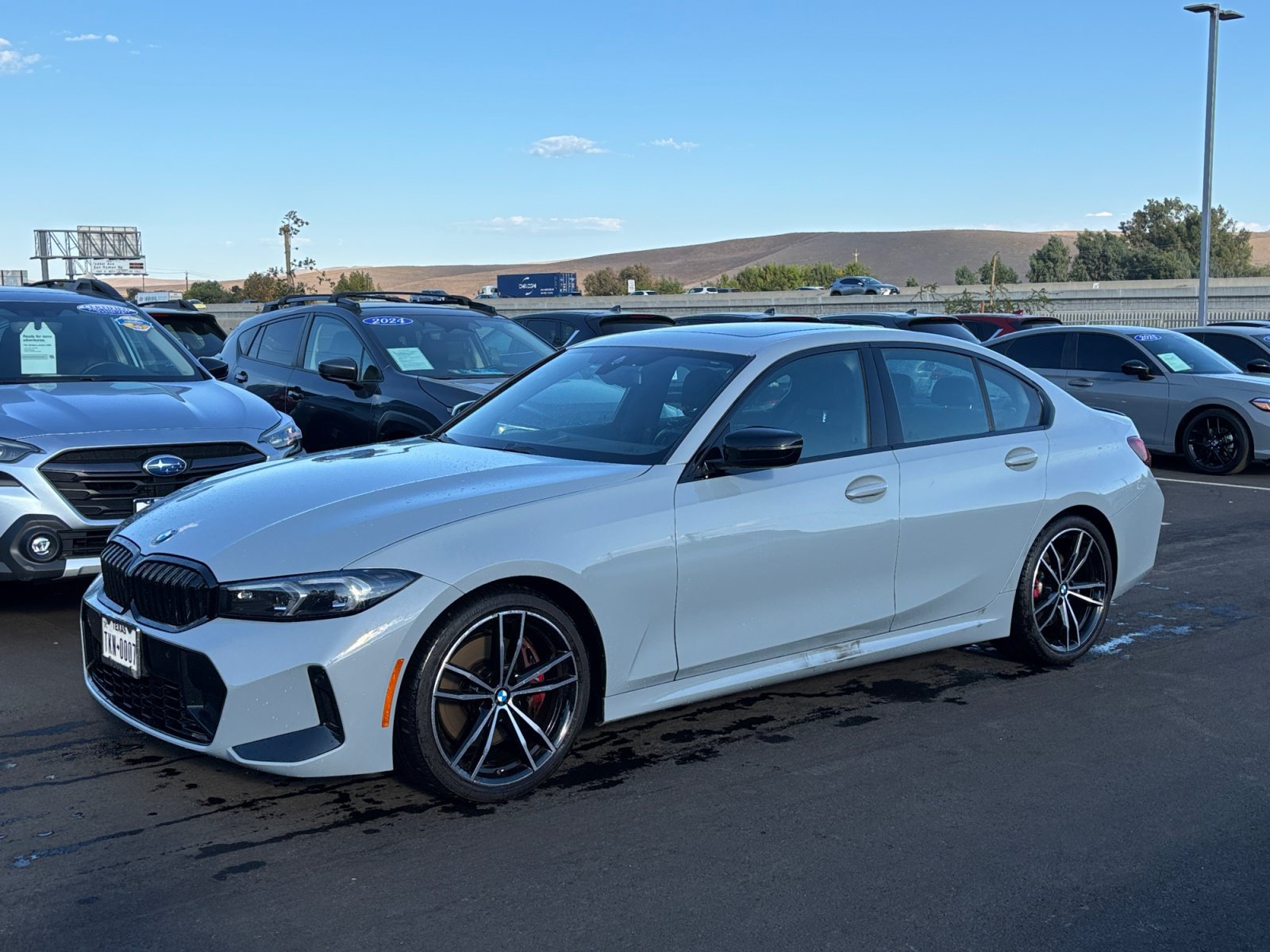 Used 2023 BMW 330i Sedan w/ M Sport Package RWD image 22