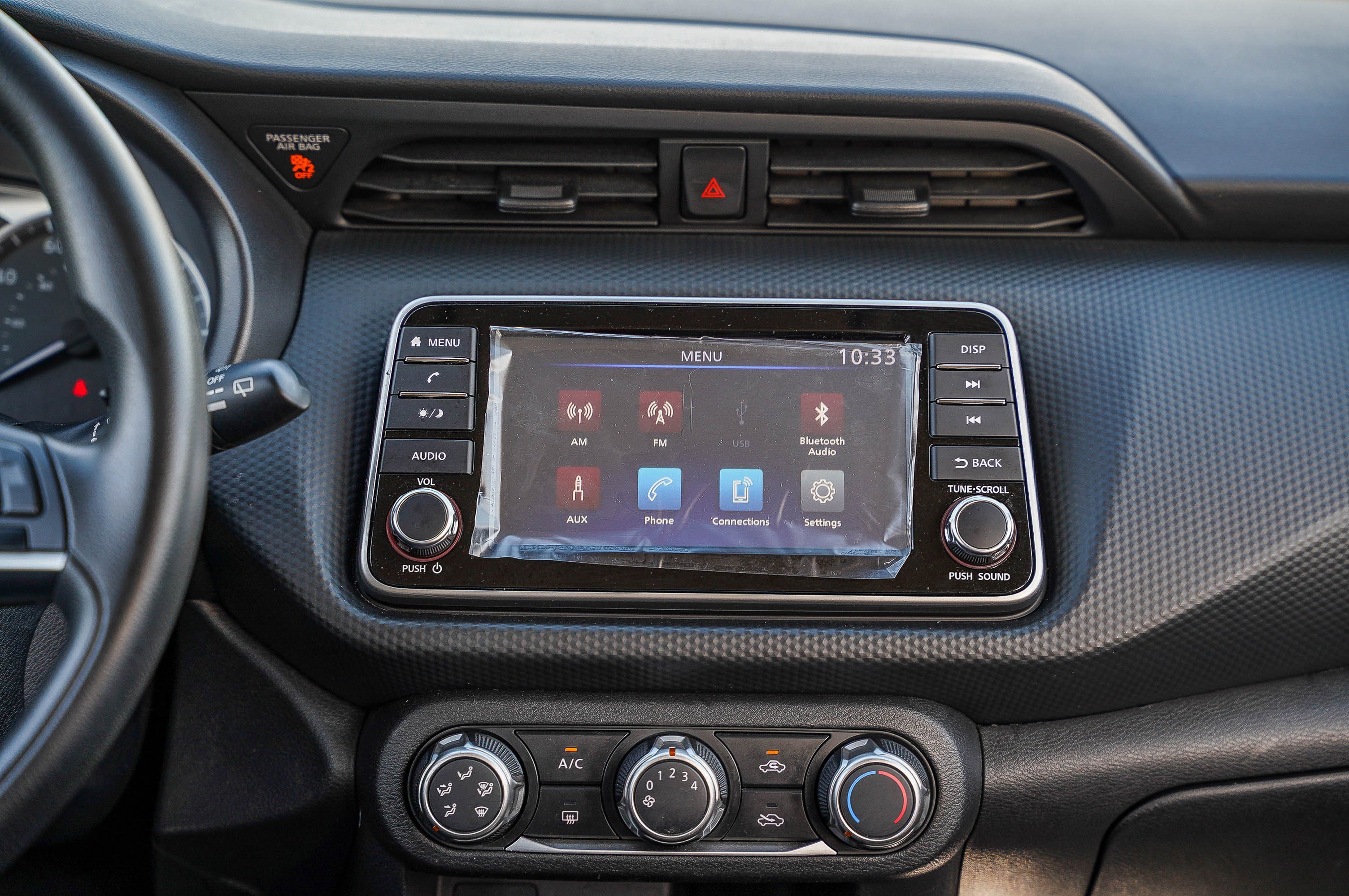 Used 2021 Nissan Kicks S image 15