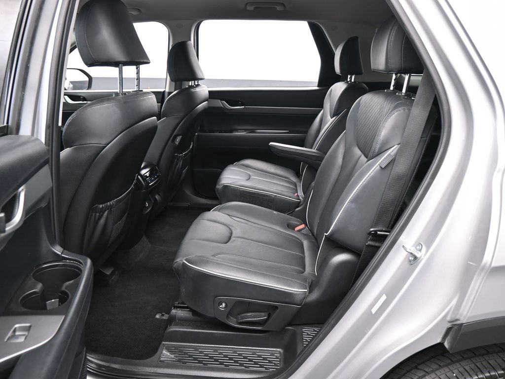 Used 2025 Hyundai Palisade SEL image 32