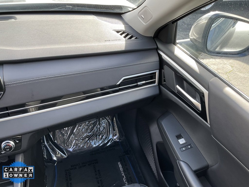 Used 2023 Mitsubishi Outlander SE image 67