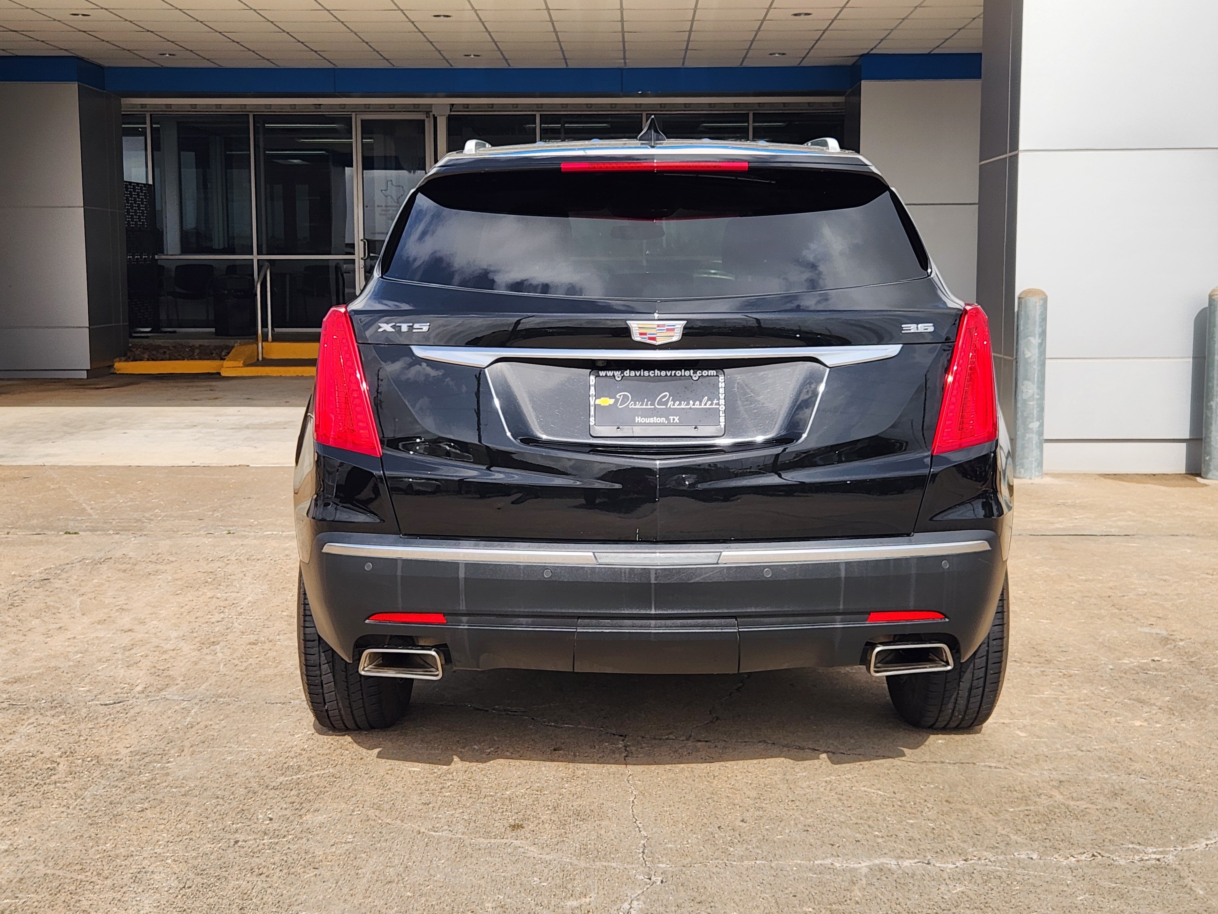Used 2019 Cadillac XT5 Luxury FWD image 7