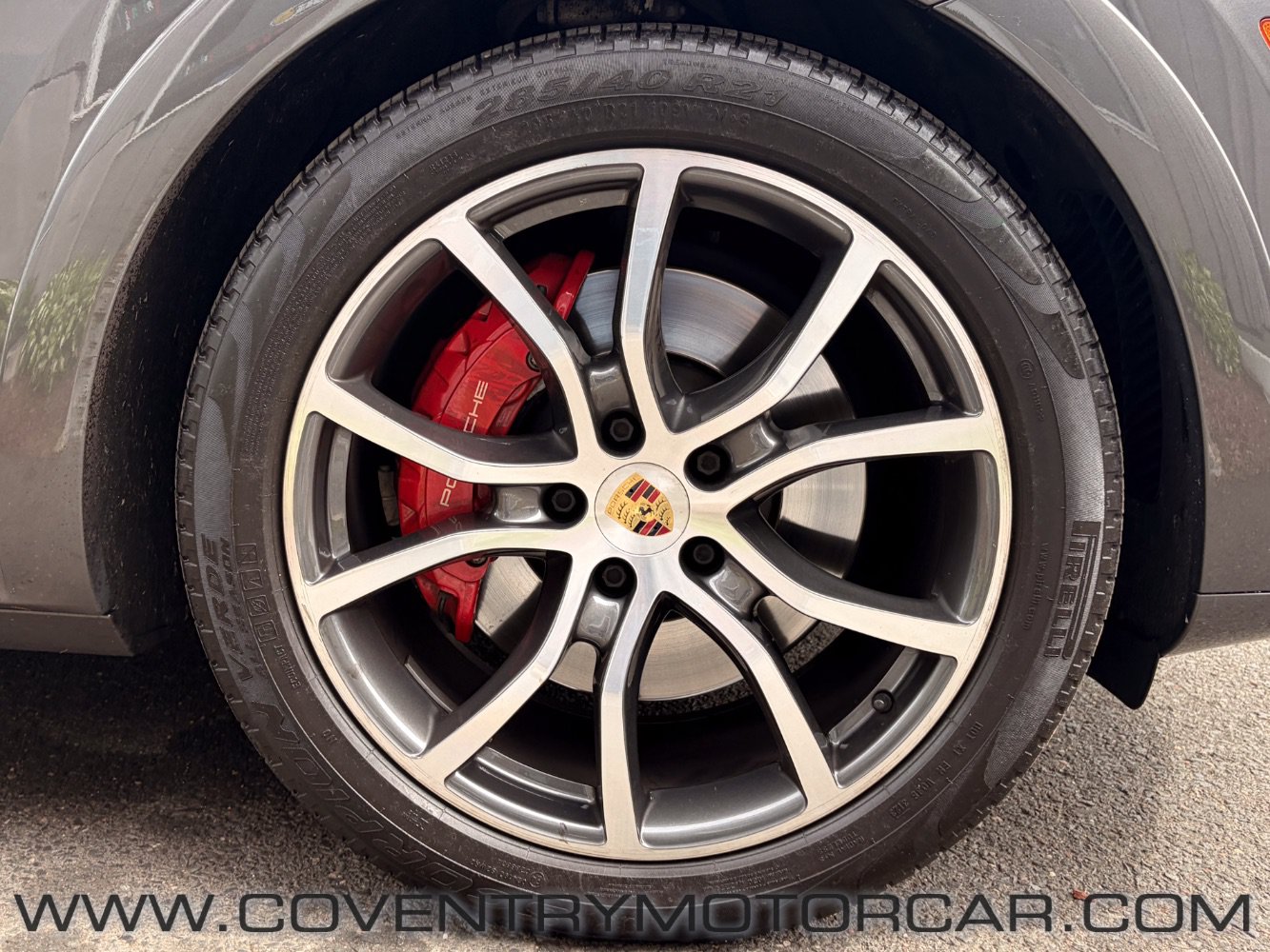 Used 2022 Porsche Cayenne GTS AWD/4WD image 11