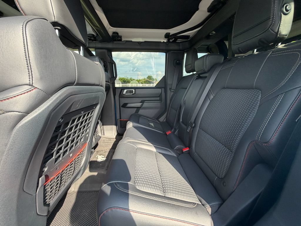 Used 2025 Ford Bronco Raptor AWD/4WD image 15
