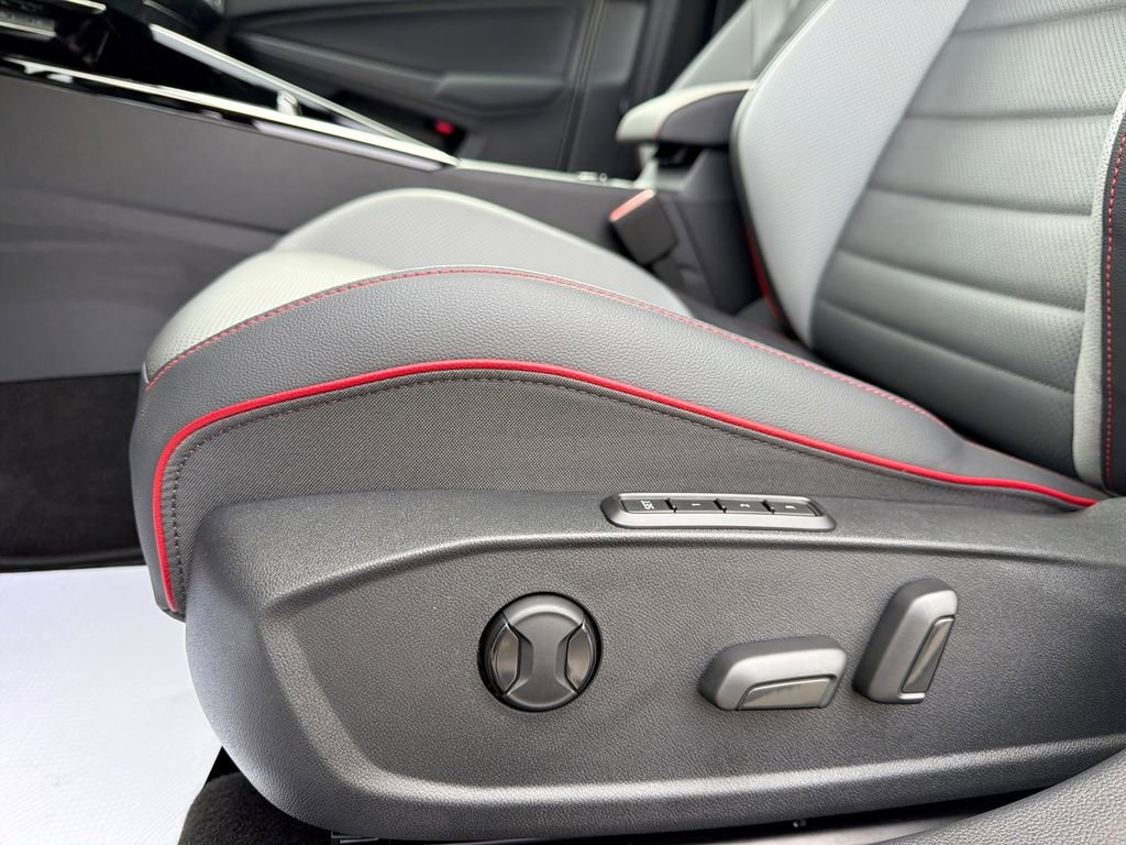 Used 2024 Volkswagen GTI Autobahn image 16