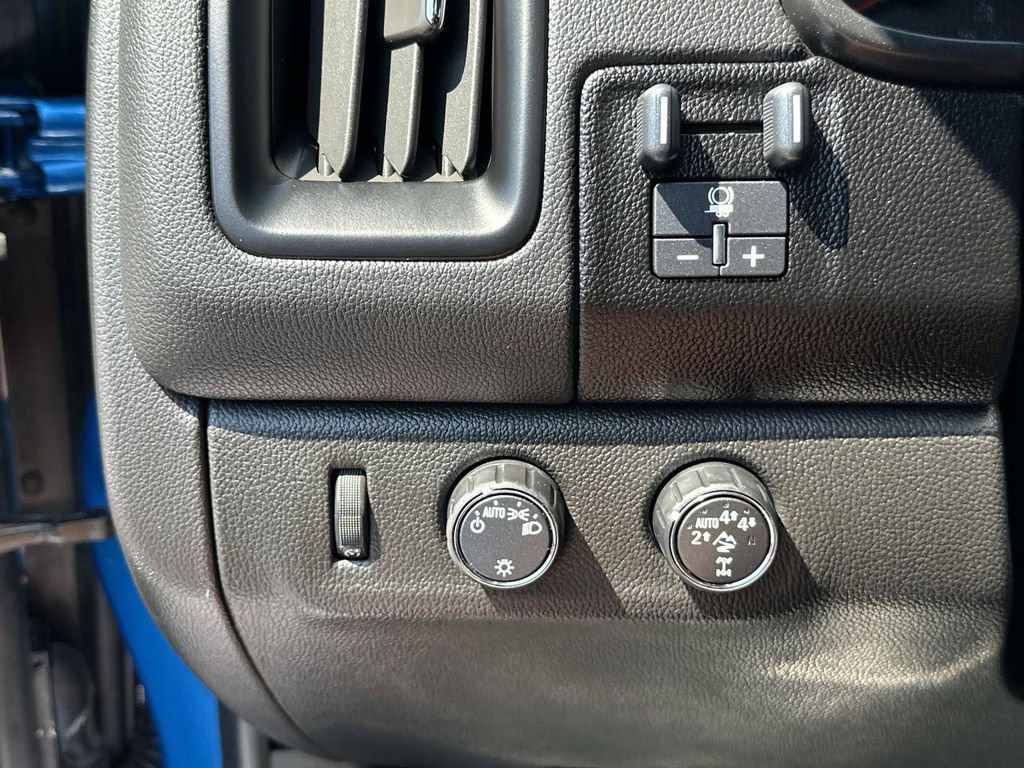 Used 2021 Chevrolet Colorado ZR2 AWD/4WD image 16