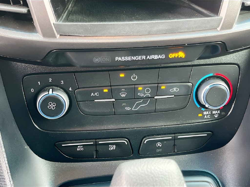 Used 2023 Ford Transit Connect XL FWD image 15