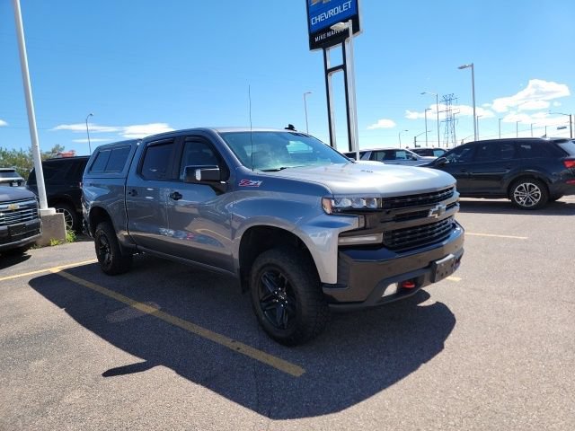 Used 2021 Chevrolet Silverado 1500 LT Trail Boss w/ Convenience Package II AWD/4WD image 3
