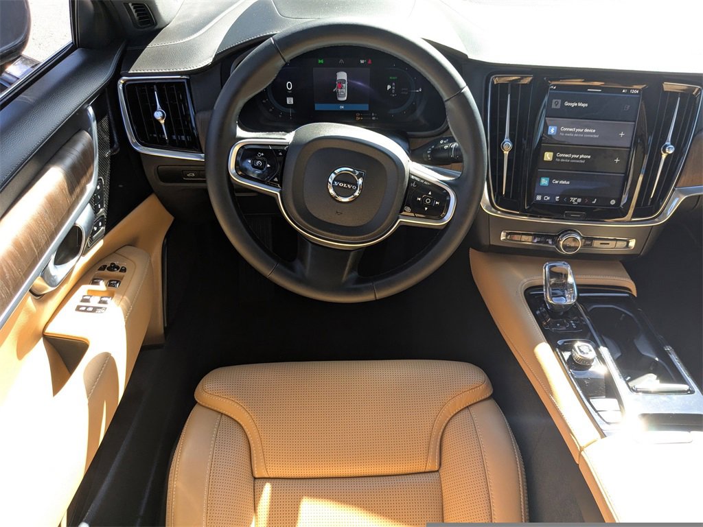Certified 2024 Volvo S90 T8 Ultimate w/ Lounge Package image 16