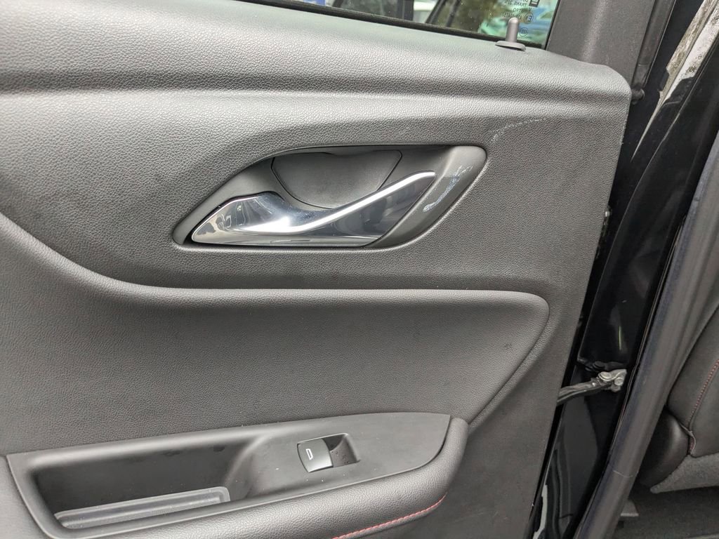 Used 2025 Chevrolet Blazer RS image 28