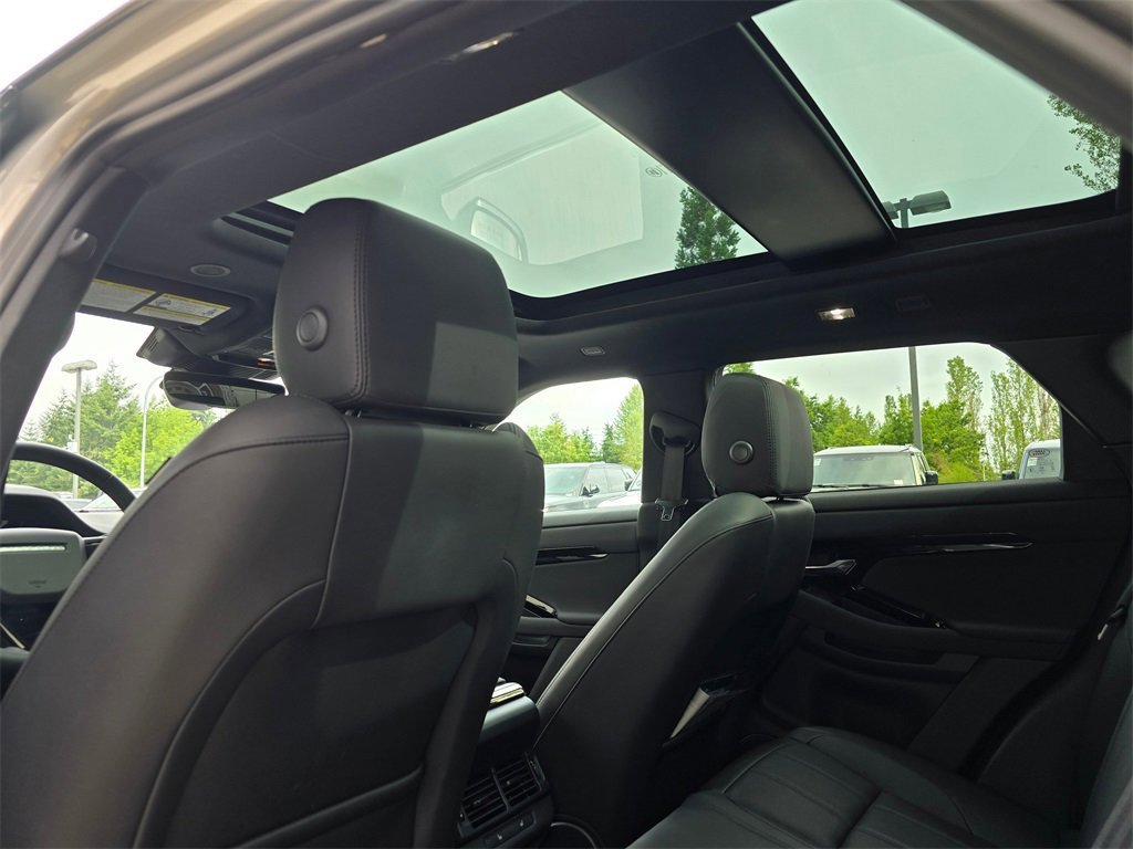 Used 2024 Land Rover Range Rover Evoque S image 26