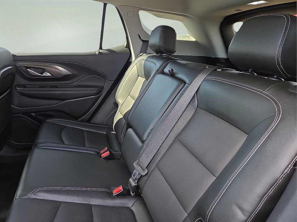 Used 2024 GMC Terrain SLT image 22