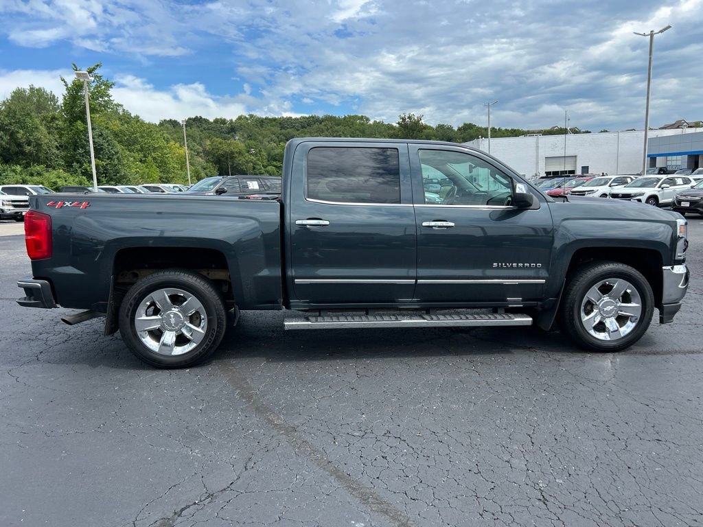 Used 2018 Chevrolet Silverado 1500 LTZ w/ Sport Package AWD/4WD image 4