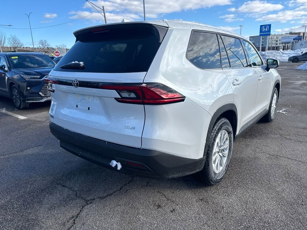 New 2026 Toyota Grand Highlander XLE image 7