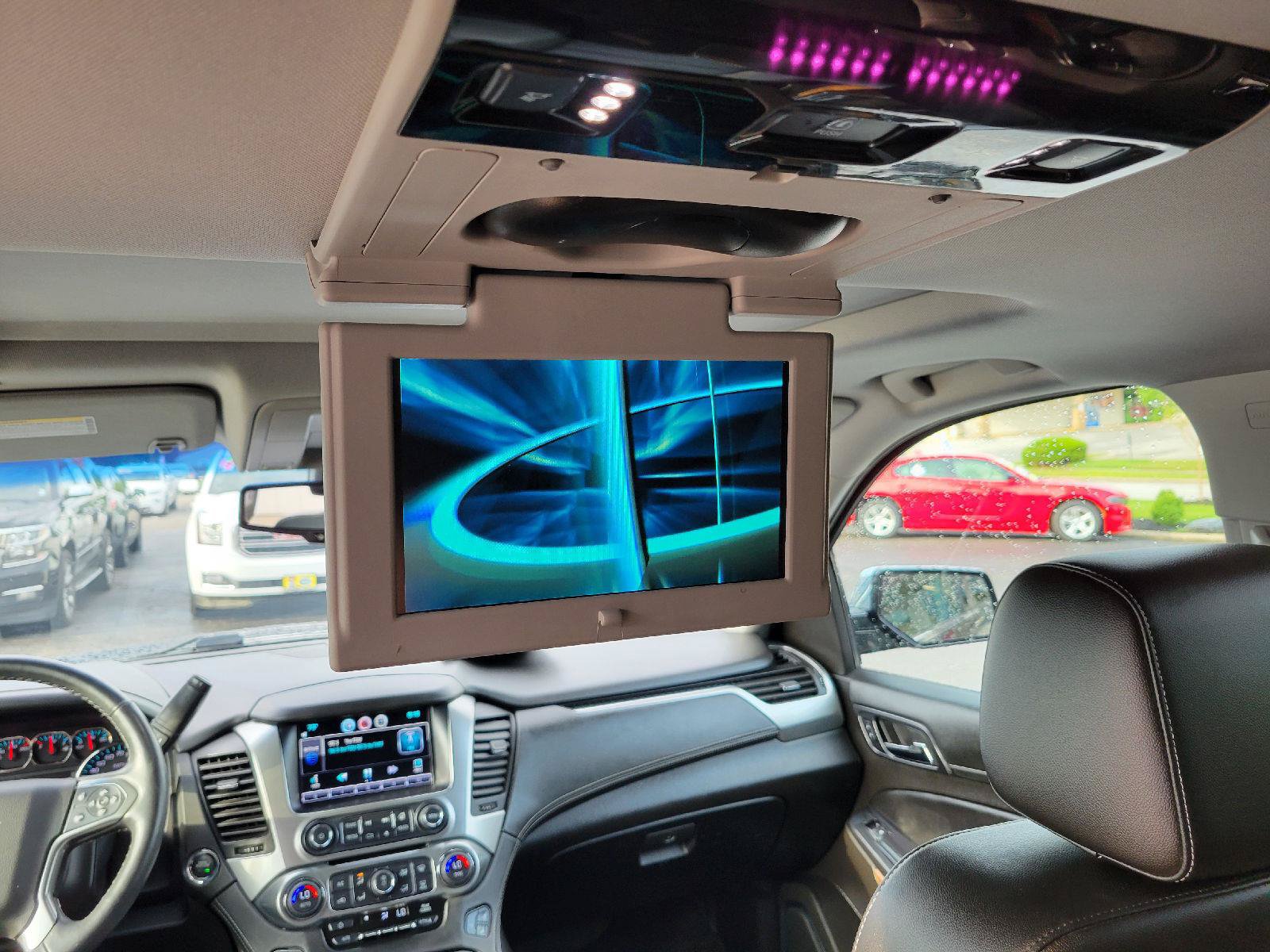 Used 2015 Chevrolet Tahoe LTZ AWD/4WD image 30