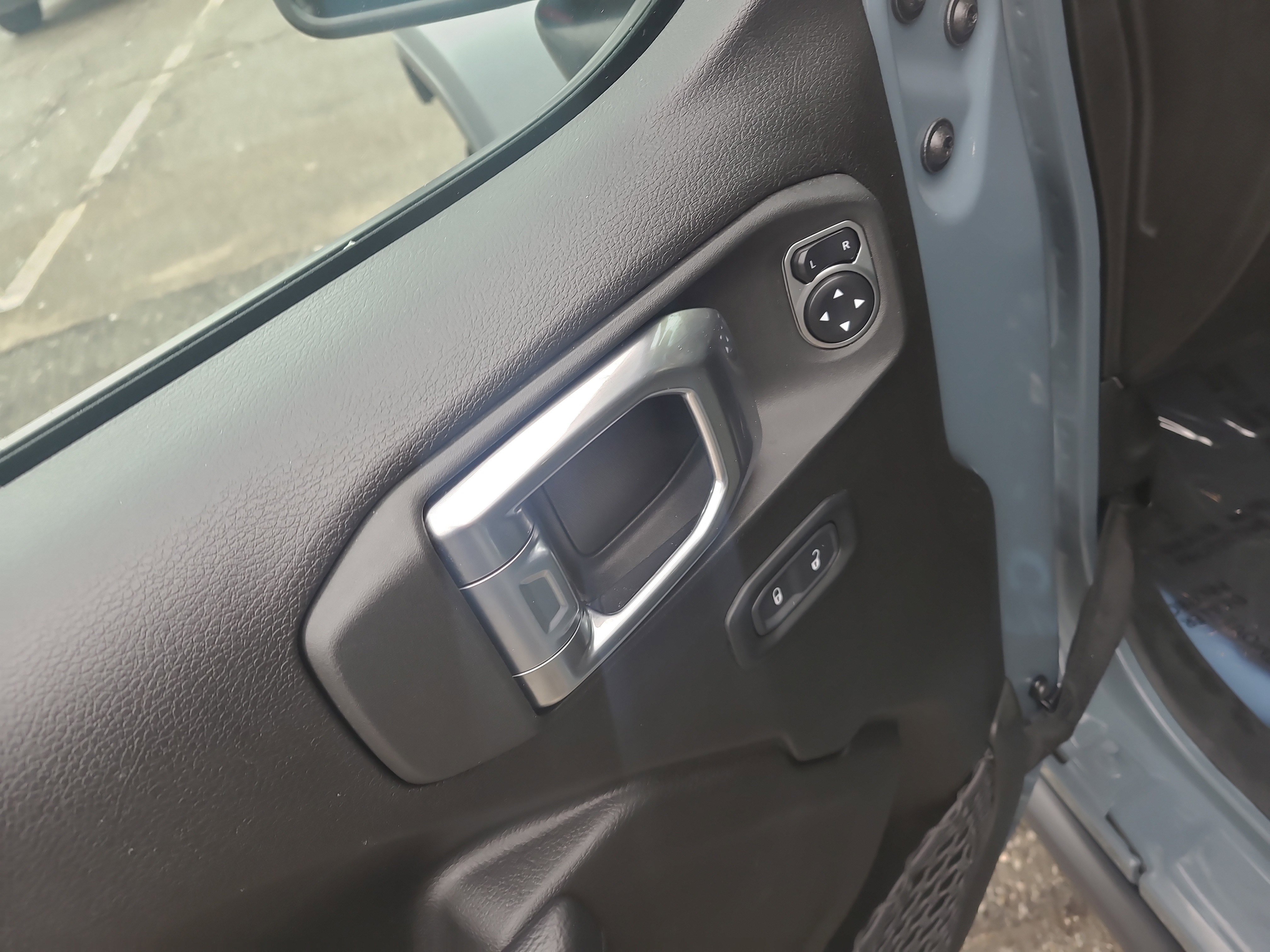 Used 2024 Jeep Wrangler Willys 4xe image 14