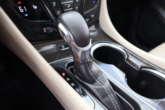 Used 2020 Buick Envision Essence FWD image 26