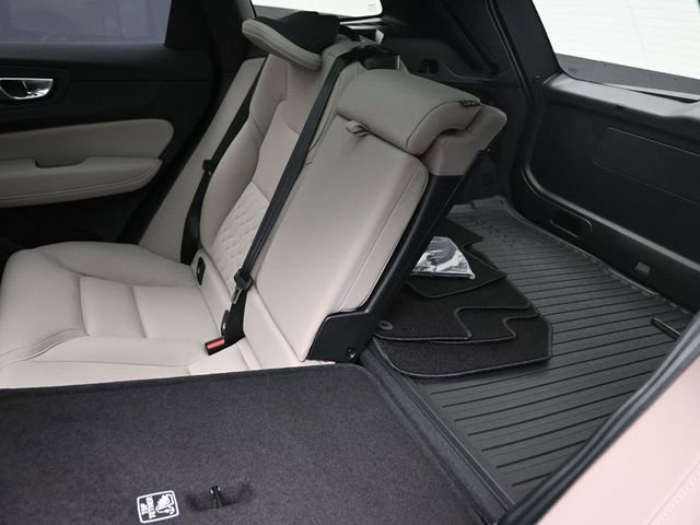 Used 2026 Volvo XC60 B5 Plus w/ Protection Package Premier image 22