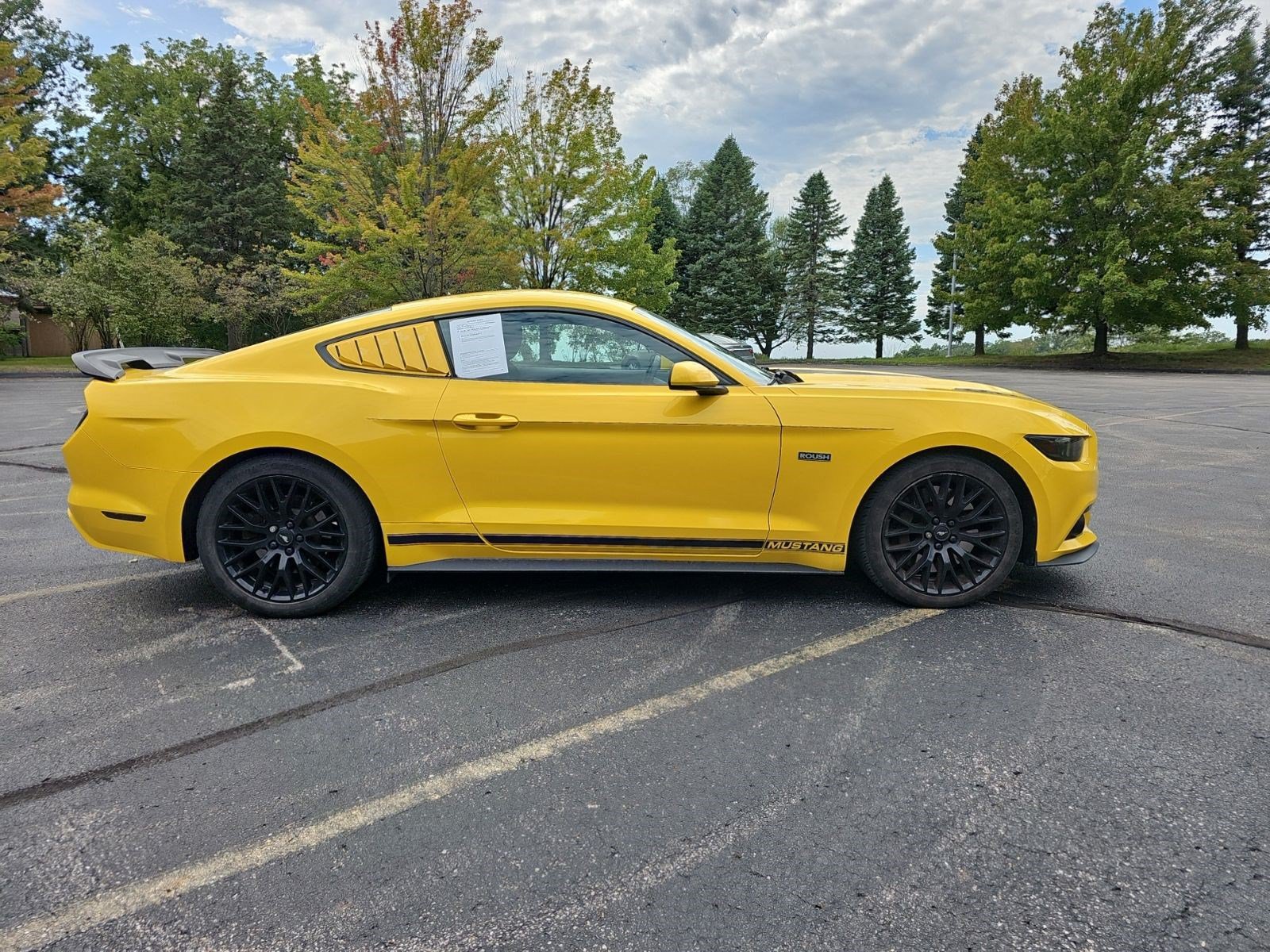 Used 2015 Ford Mustang GT w/ GT Performance Package RWD image 7