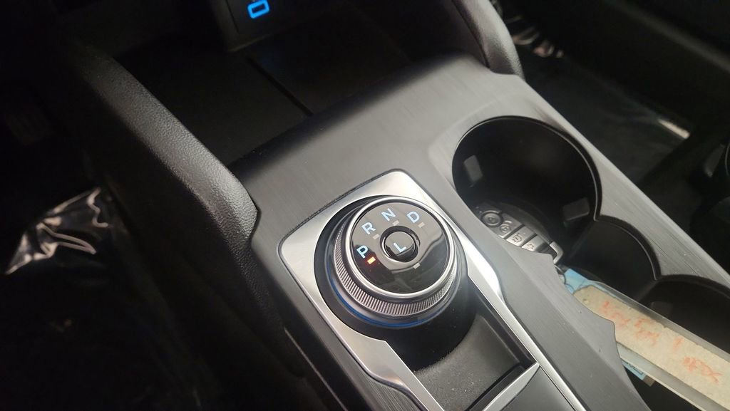 Used 2022 Ford Escape SEL image 29