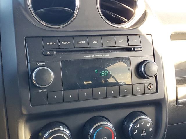 Used 2013 Jeep Patriot Sport image 18