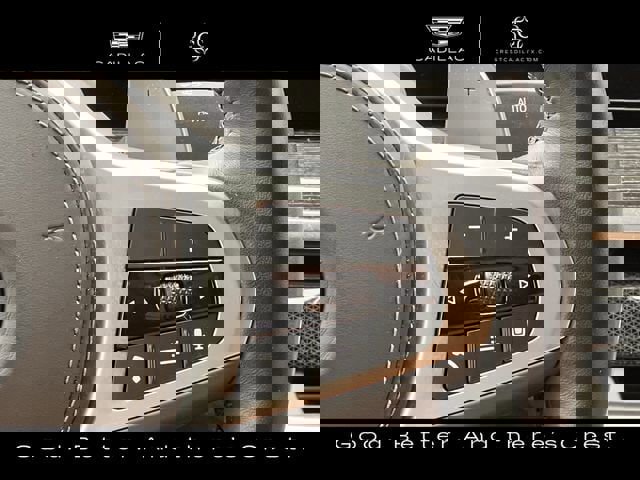 Used 2024 BMW X6 xDrive40i w/ Premium Package image 16