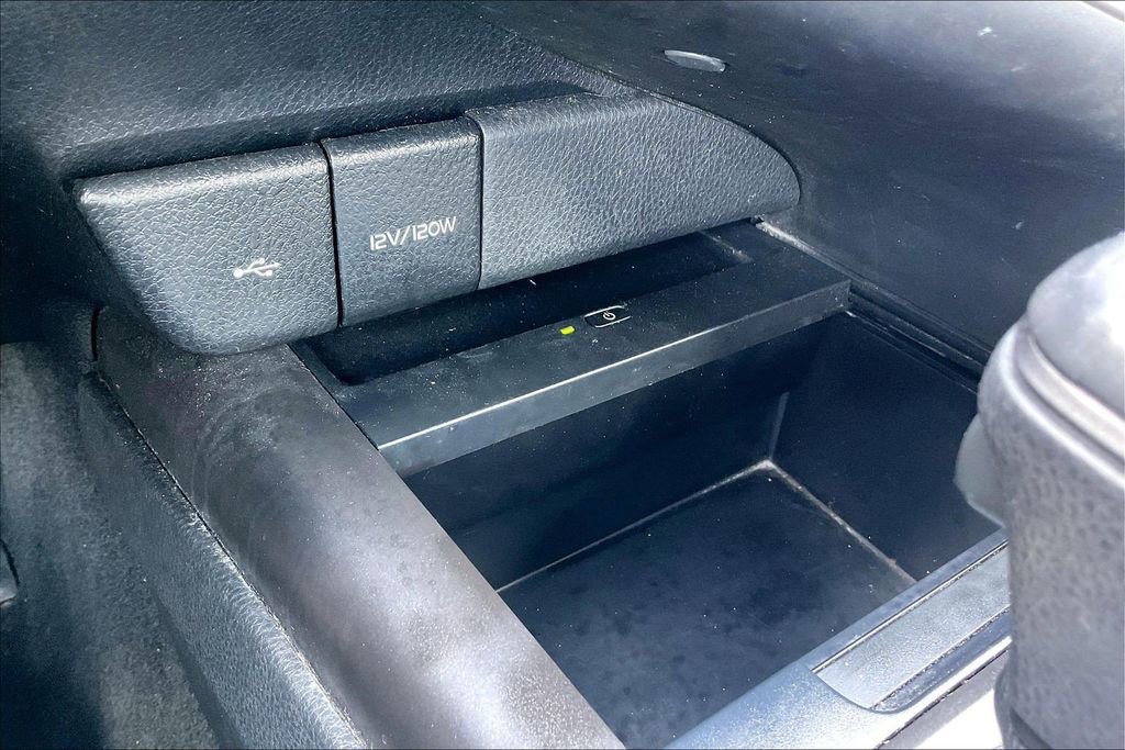 Used 2023 Toyota Camry XSE FWD image 25