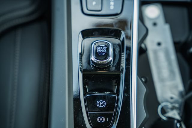 New 2026 Volvo XC60 T8 Ultra w/ Protection Package Premier AWD/4WD image 26