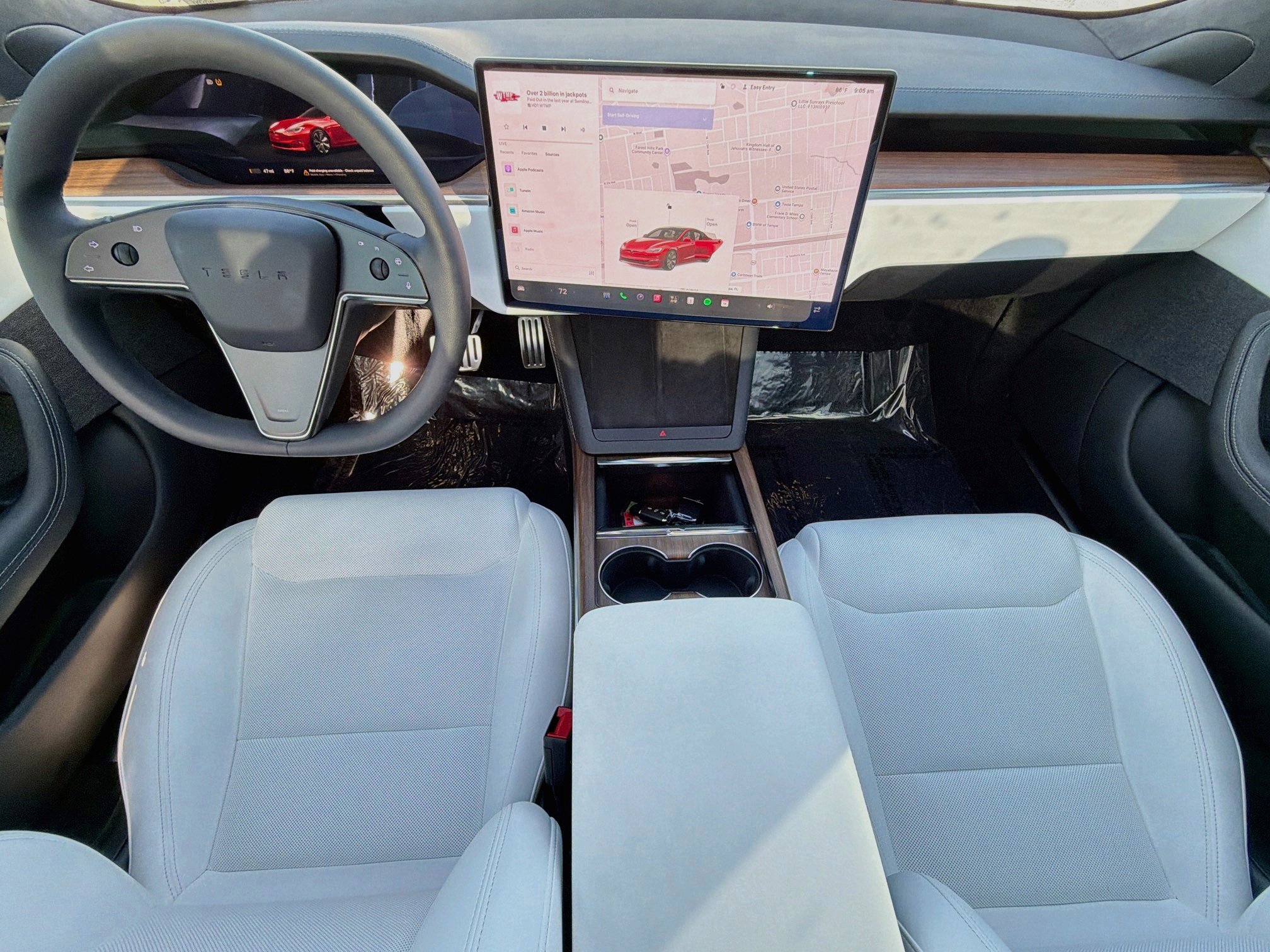 Used 2025 Tesla Model S AWD/4WD image 16