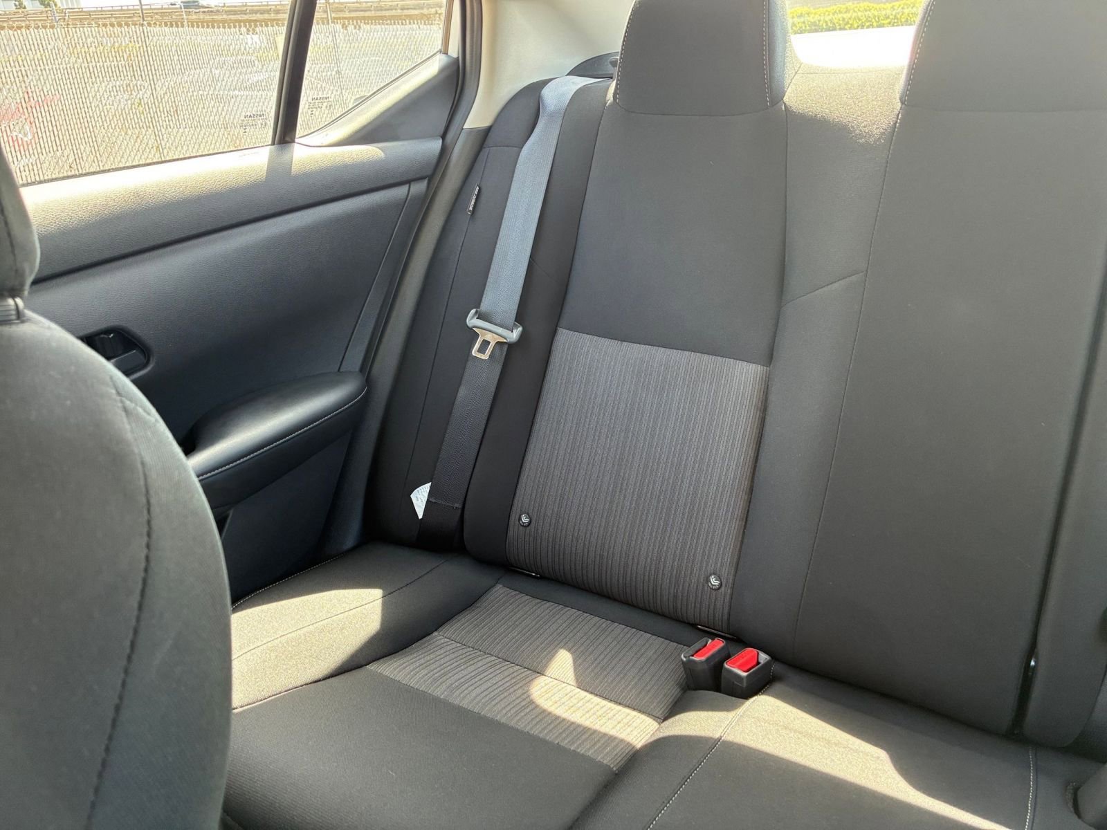 Used 2025 Nissan Sentra SV FWD image 37