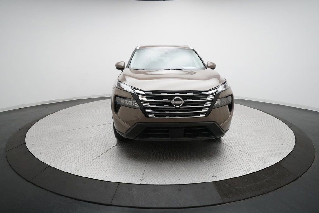 Certified 2024 Nissan Rogue SV w/ SV Premium Package image 12