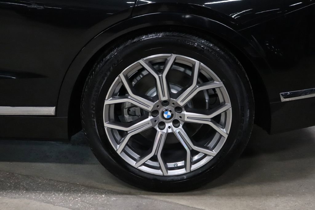 Used 2019 BMW X7 xDrive40i w/ Parking Assistance Package image 31