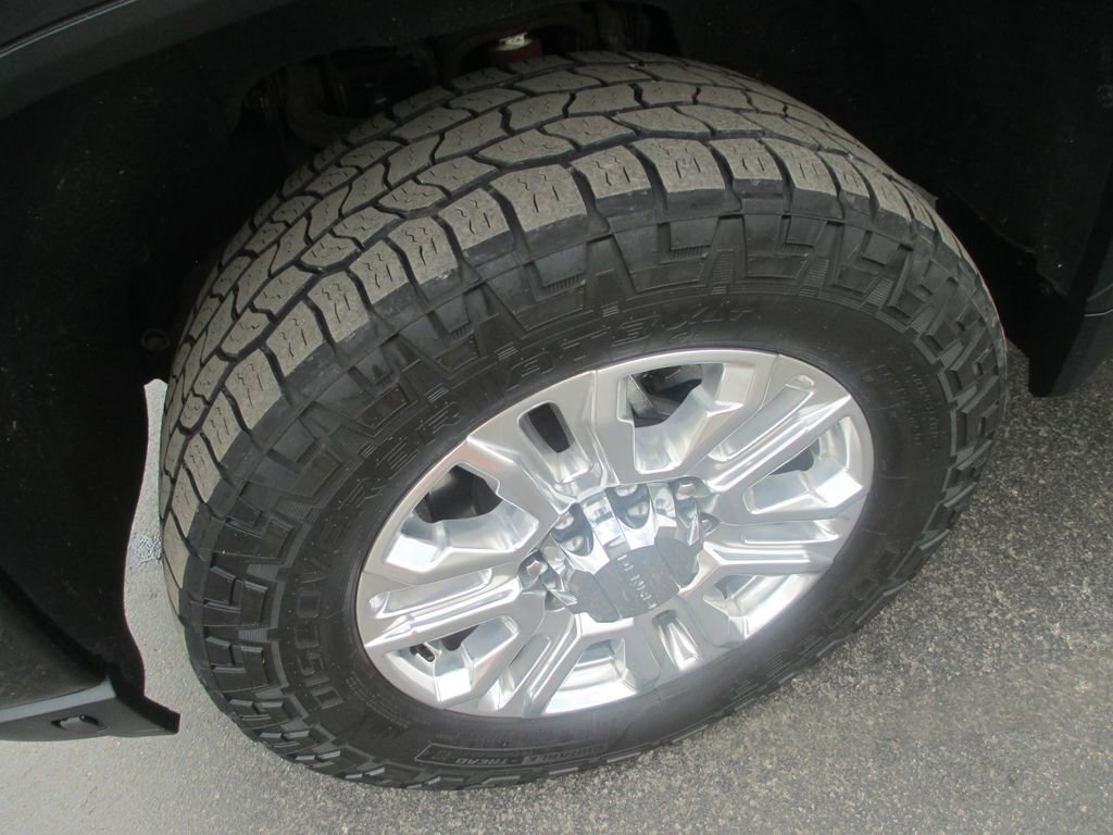 Used 2020 GMC Sierra 2500 Denali w/ Denali Ultimate Package image 15