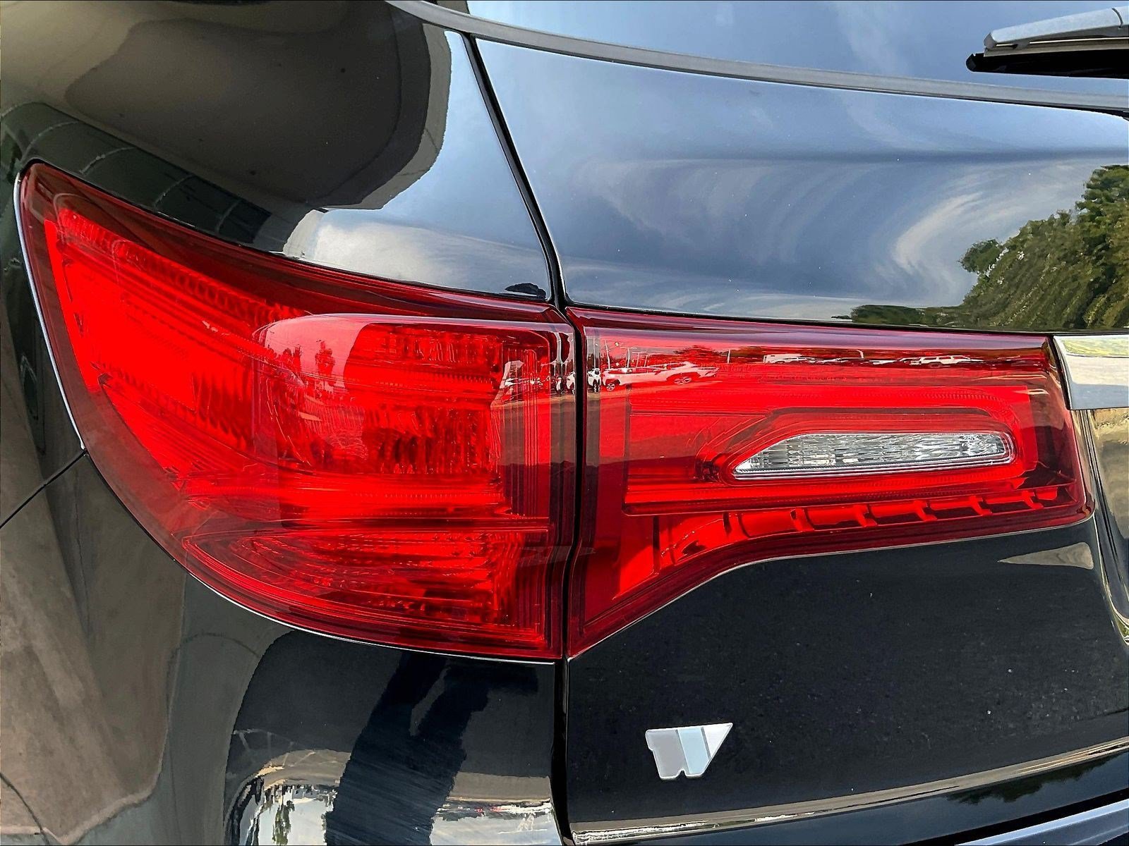 Used 2018 Acura MDX SH-AWD image 23