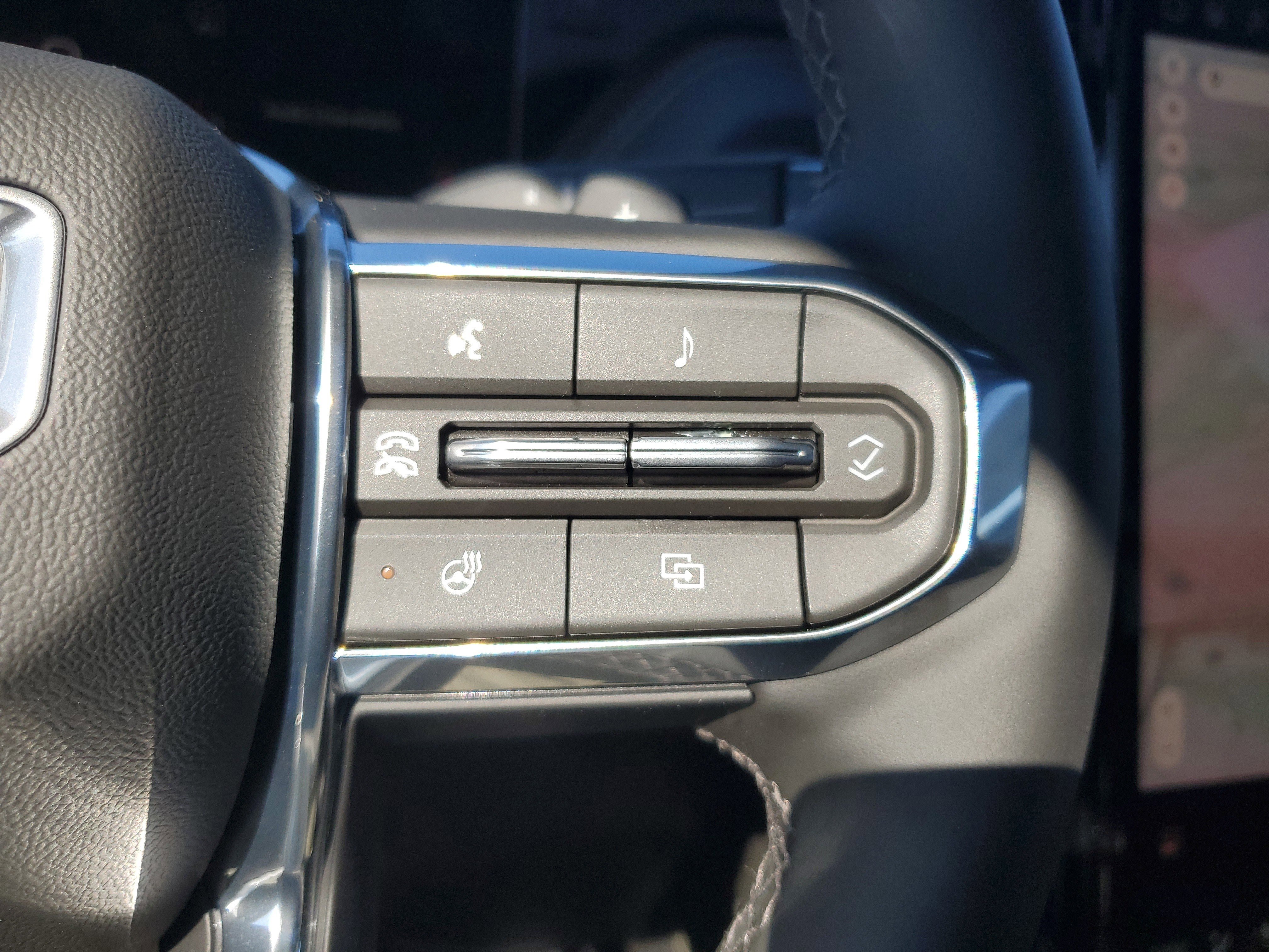 New 2026 GMC Yukon Elevation w/ Elevation Premium Package image 23