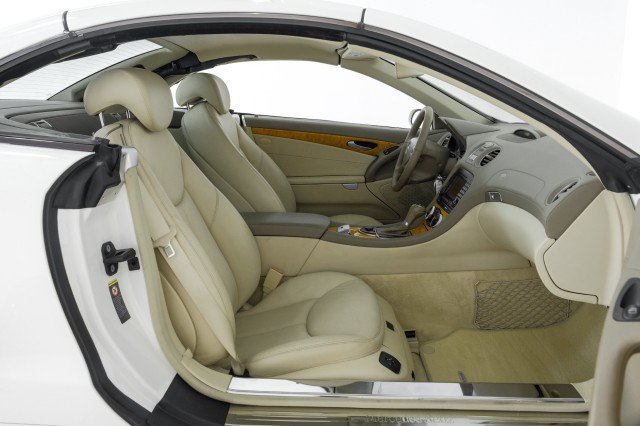 Used 2008 Mercedes-Benz SL 550 image 33