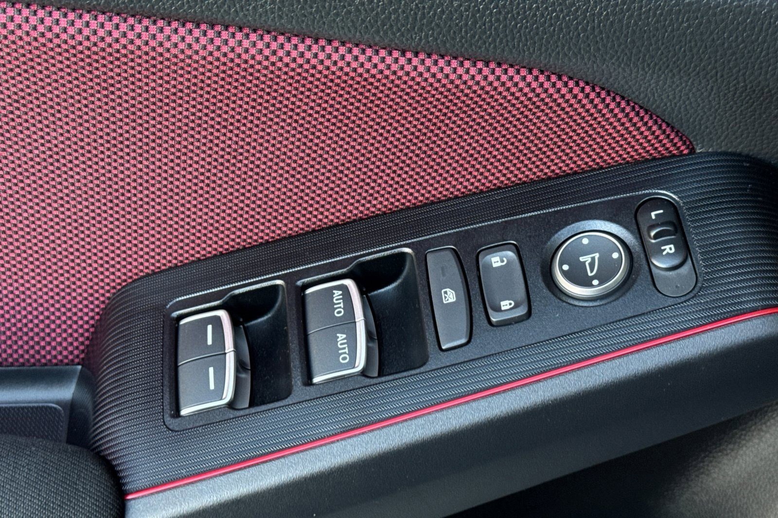 Certified 2025 Honda Civic Si image 13