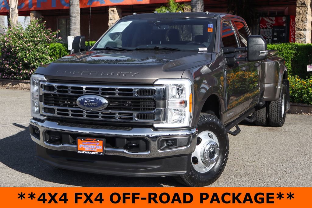 Used 2023 Ford F350 XLT w/ 360-Degree Camera Package AWD/4WD image 4