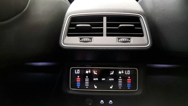 Used 2024 Audi Q8 e-tron Prestige AWD/4WD image 58