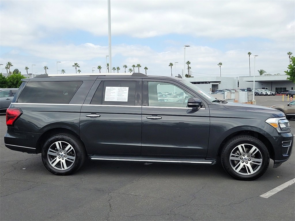 Used 2022 Ford Expedition Max Limited image 34