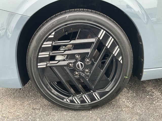 New 2026 Nissan Sentra SR w/ SR Premium Package image 8