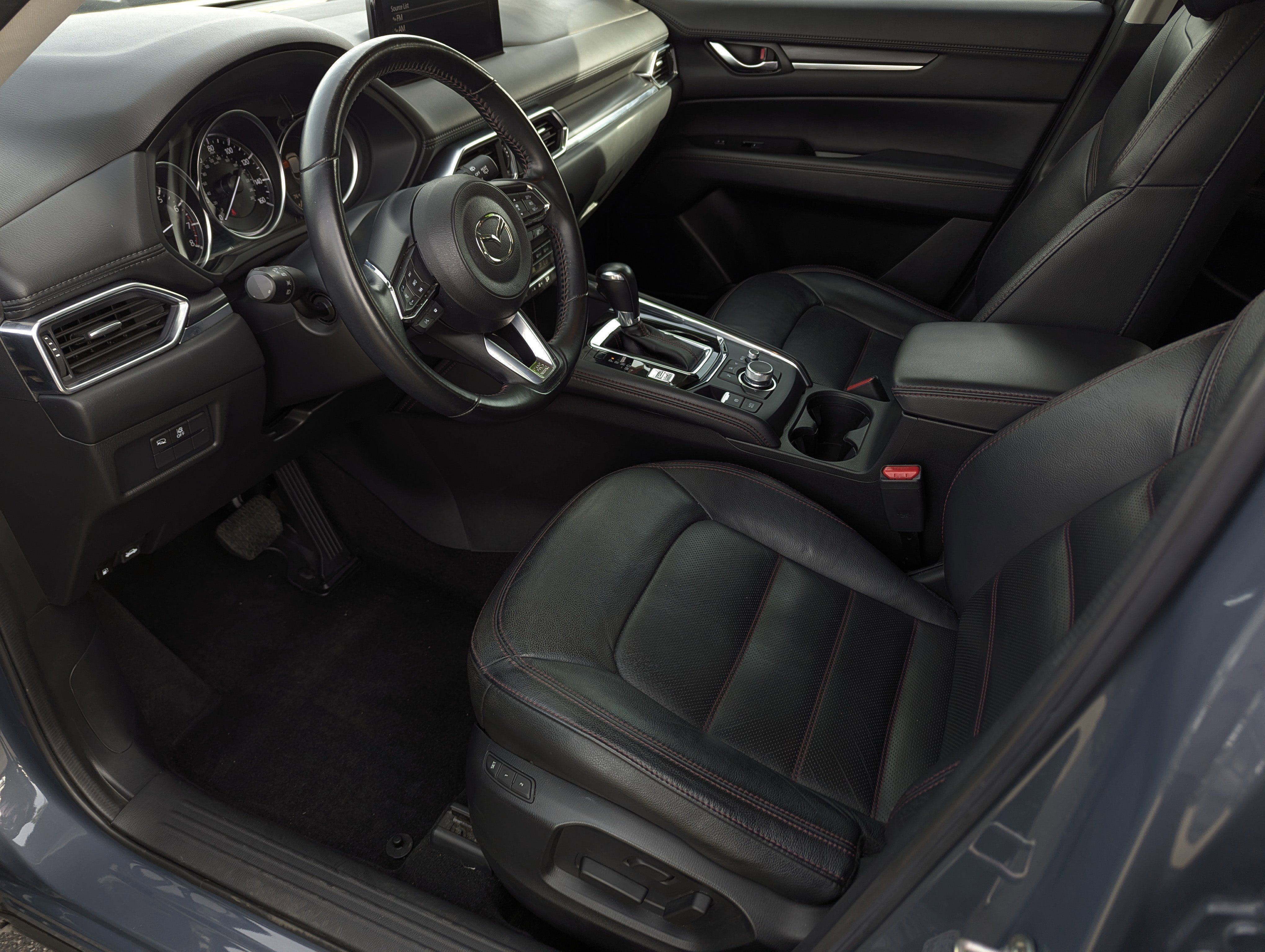 Used 2023 MAZDA CX-5 Carbon Edition image 9