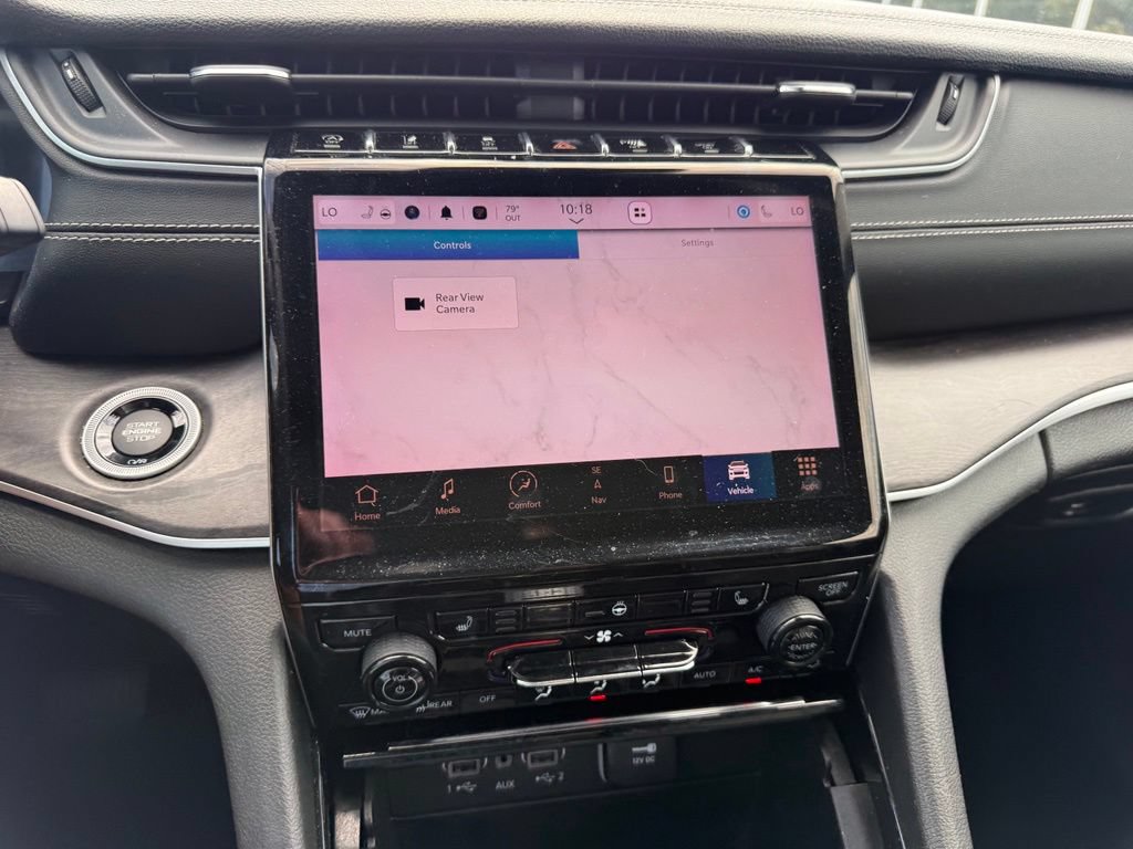 Used 2023 Jeep Grand Cherokee Limited RWD image 11