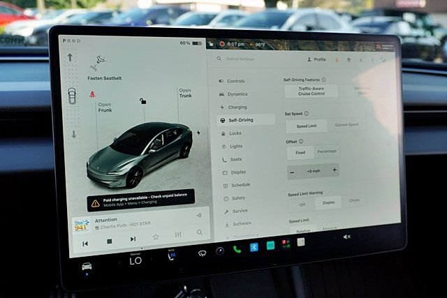 Used 2025 Tesla Model 3 Performance AWD/4WD image 38