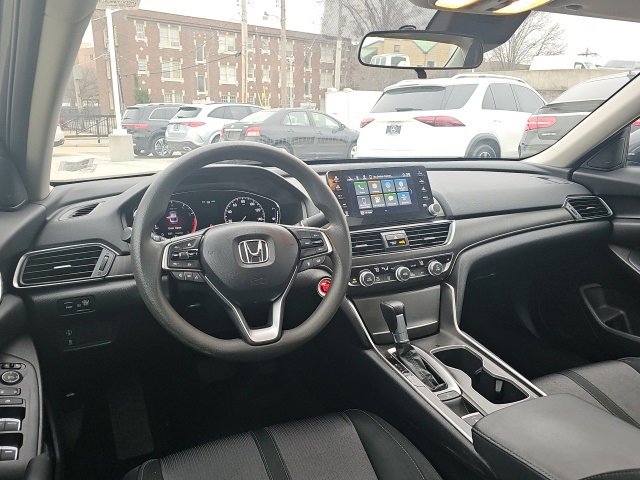 Used 2020 Honda Accord EX image 11