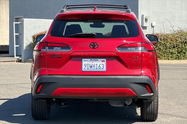 Certified 2022 Toyota Corolla Cross XLE w/ Convenience Package FWD image 8