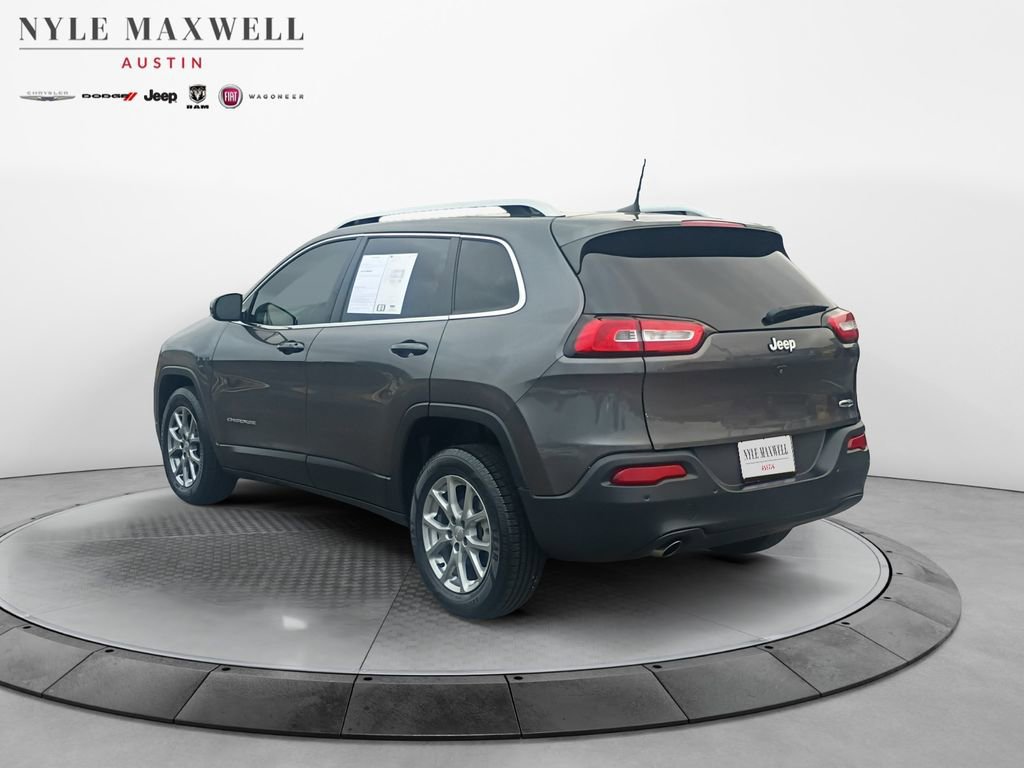 Used 2018 Jeep Cherokee Latitude Plus image 14